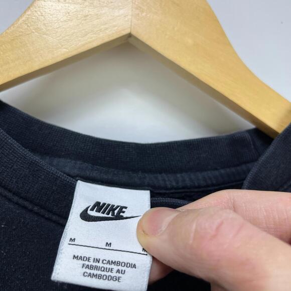 Nike Swoosh Embroidered Swoosh Faded Sweatshirt Large - Picture 4 of 9